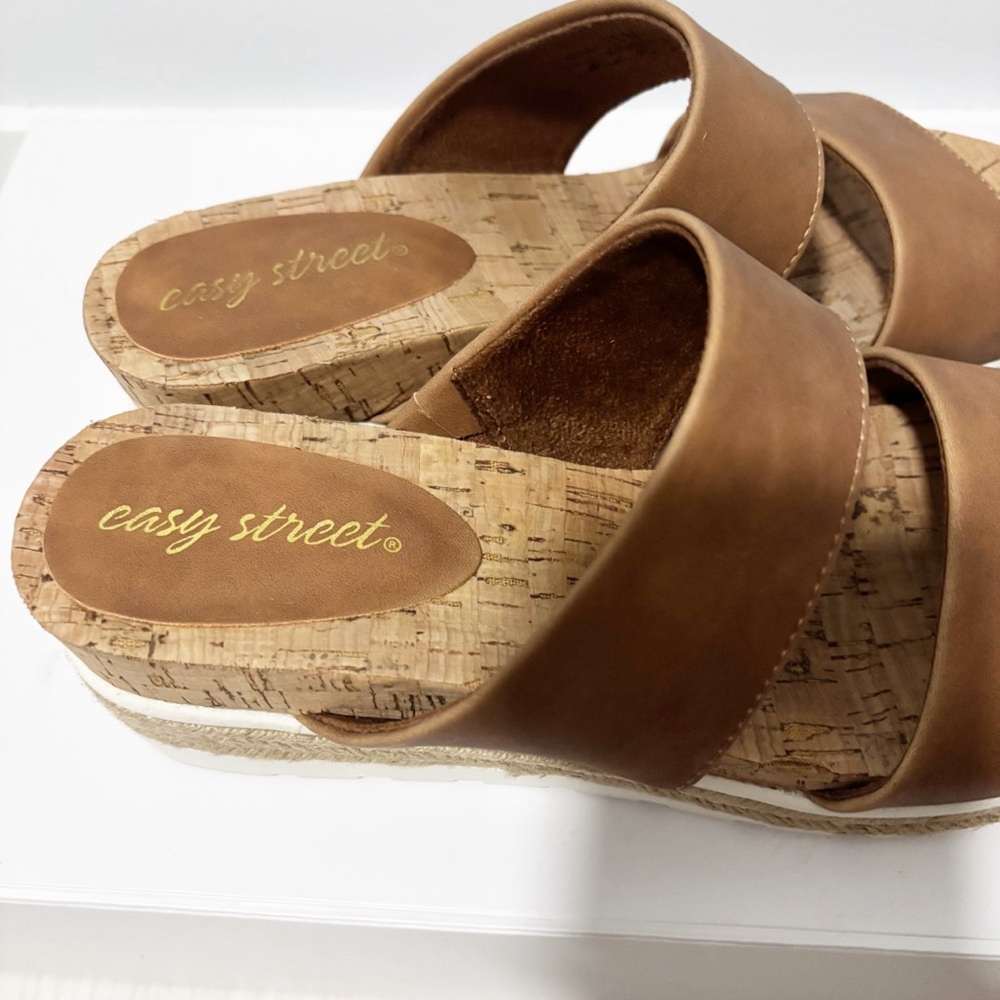 Easy‎ Street Womens Maryann Wedge Sandal Slip On Comfort Faux Brown Leather 7.5 - Picture 8 of 10